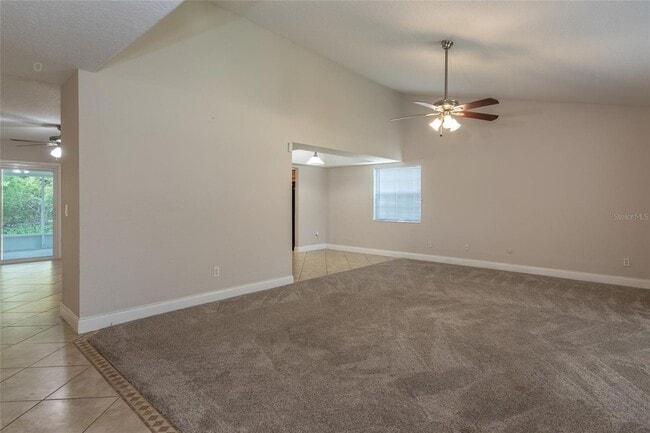 66 Westminster Dr in Palm Coast, FL - Foto de edificio - Building Photo