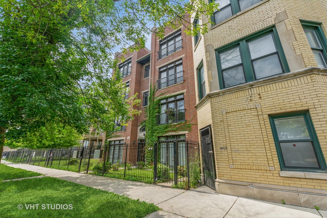 6620 S Kenwood Ave in Chicago, IL - Foto de edificio