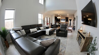 12803 Silverbank Run Dr in Atascocita, TX - Foto de edificio - Building Photo