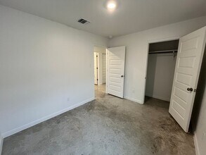 1002 Wax Myrtle Ct in Killeen, TX - Building Photo - Building Photo