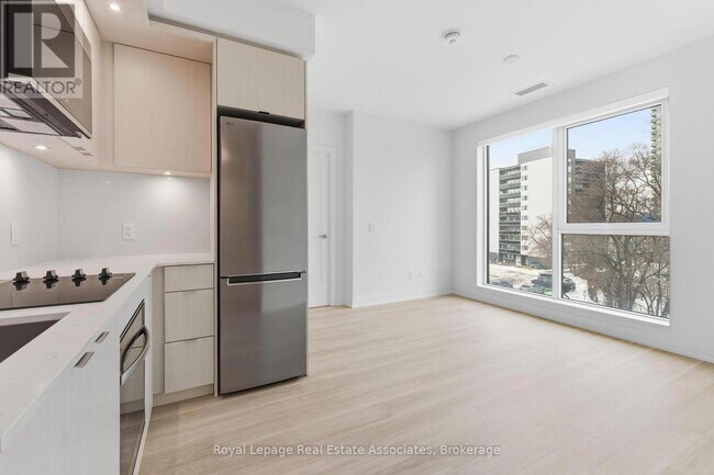 property at 25 Cordova Ave