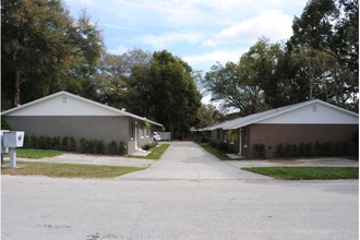 2407 Newberry St in Orlando, FL - Foto de edificio - Building Photo