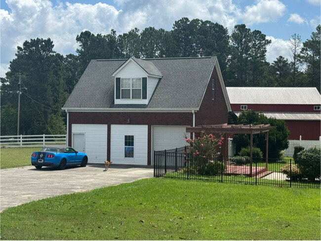 691 Bear Creek Rd