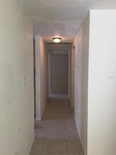 1049 S Terry Ave in Lakeland, FL - Building Photo - Building Photo
