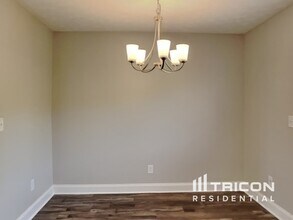 1020 Berra Dr in Springfield, TN - Building Photo - Building Photo