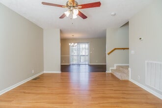 7835 Rainey Dr in Nashville, TN - Building Photo - Building Photo