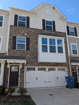 1494 Chenin Run in Avon, OH - Building Photo