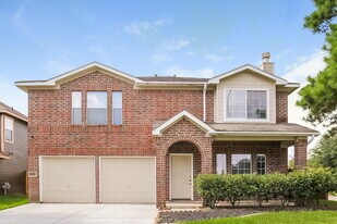 12202 Greencanyon Dr in Houston, TX - Building Photo