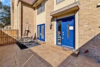 2640 Custer Pkwy in Richardson, TX - Foto de edificio - Building Photo