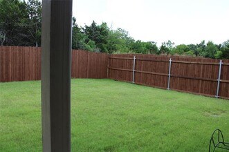 2510 Clayton St in Glenn Heights, TX - Building Photo - Building Photo