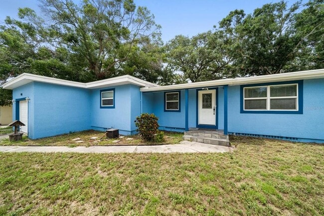 908 S Palm Dr SW in Largo, FL - Building Photo - Building Photo