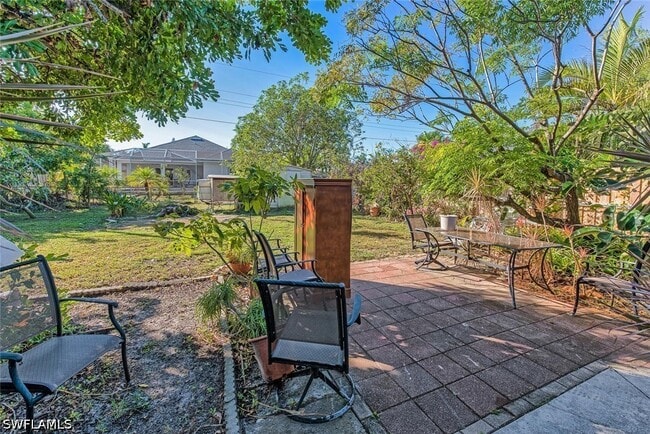 42 4th St in Bonita Springs, FL - Building Photo - Building Photo
