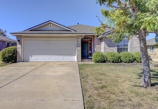 1111 Whitley Dr in Leander, TX - Building Photo - Building Photo