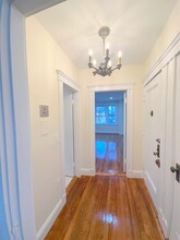 27 Ellery St, Unit 2 in Cambridge, MA - Building Photo - Building Photo