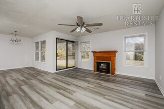 143 W Victoria Ct in Greenville, NC - Building Photo - Building Photo