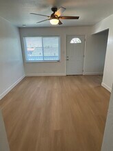 574 W Hedding St, Unit 2 in San Jose, CA - Foto de edificio - Building Photo