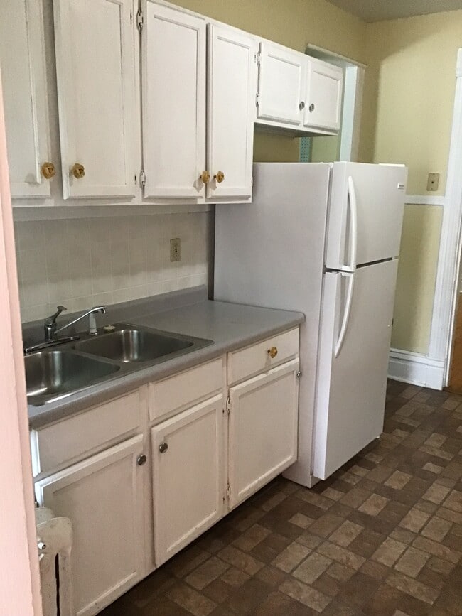 2726 DuPont Ave S in Minneapolis, MN - Building Photo - Building Photo