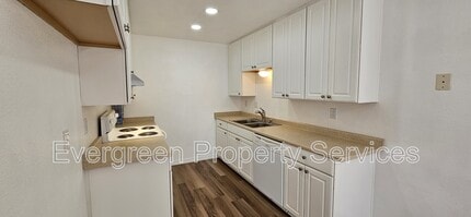 4184 Oro Ln in Diamond Springs, CA - Foto de edificio - Building Photo