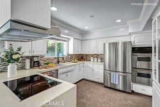 4532 Topanga Canyon Blvd in Los Angeles, CA - Building Photo - Building Photo