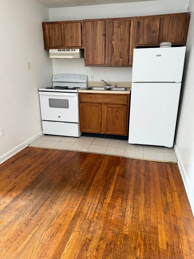 503 Highland Ave, Unit Highland Ave apartments in Winchester, VA - Building Photo - Building Photo