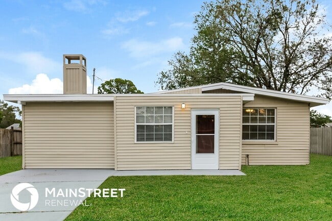 property at 3919 Longhorn Dr