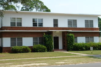 807 CHERRY St in Panama City, FL - Building Photo - Building Photo