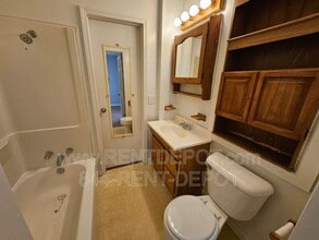 1610 Taylor Ave in Evansville, IN - Building Photo - Building Photo