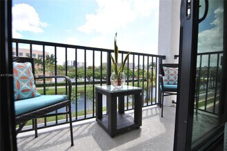 8301 NW 41st St in Doral, FL - Building Photo - Building Photo