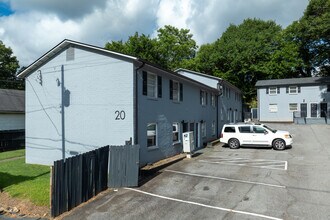 Griffin Street Apartments in Atlanta, GA - Building Photo - Building Photo