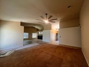 2307 Tahoe Ave in Tulare, CA - Building Photo - Building Photo