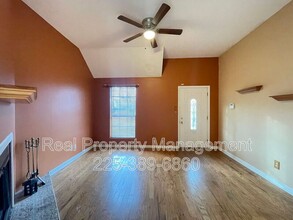 514 Windingway Dr in Baton Rouge, LA - Building Photo - Building Photo