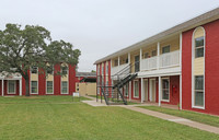 Sunshine Village in Harlingen, TX - Foto de edificio - Building Photo