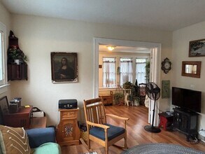 2739 Buchanan St NE in Minneapolis, MN - Building Photo - Building Photo