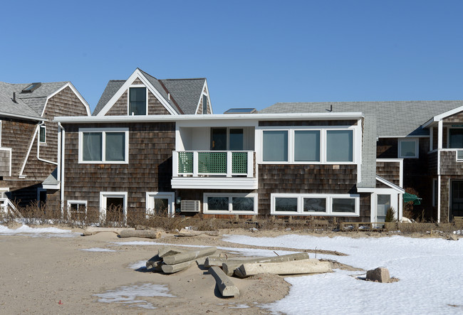 Larkin Square at Watch Hill in Westerly, RI - Building Photo - Building Photo