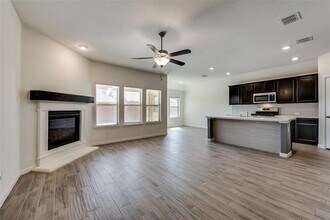 9112 Flying Eagle Ln in Fort Worth, TX - Building Photo - Building Photo