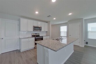 8644 SW 44th Ct in Ocala, FL - Building Photo - Building Photo