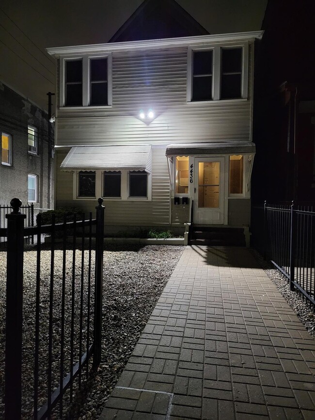 4436 Olcott Ave, Unit Apt. B in East Chicago, IN - Building Photo - Building Photo