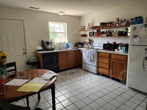 46 Ellen Kay Dr in Dry Ridge, KY - Building Photo - Building Photo