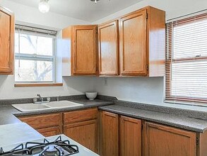 2831 Harrison St in Kansas City, MO - Building Photo - Building Photo