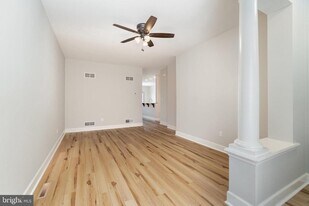 103 Scully Pl in Lewisberry, PA - Building Photo