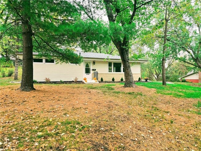 property at 11509 Palmer Rd