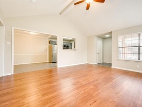 208 Tamara Dr in Georgetown, TX - Building Photo - Building Photo