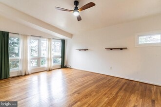 6609 Bowie Dr in Springfield, VA - Building Photo - Building Photo