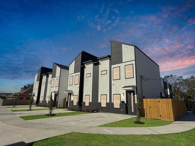 3109 Shelby Cir in Houston, TX - Building Photo - Building Photo