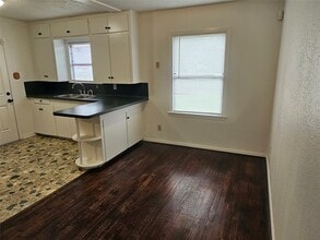 113 E Forrest Ln in Deer Park, TX - Building Photo - Building Photo