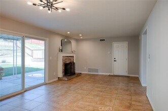 29433 Abelia Rd in Santa Clarita, CA - Building Photo - Building Photo