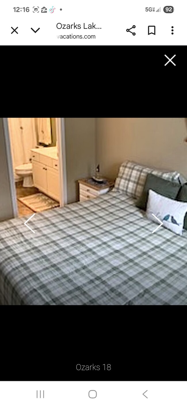 37 Westshore Falls Ct, Unit 37-3a in Lake Ozark, MO - Foto de edificio - Building Photo