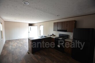 725 N Chestnut Rd in Lakeland, FL - Building Photo - Building Photo