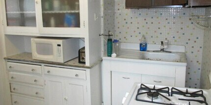 3704 N Hoyne Ave, Unit 3709-2 in Chicago, IL - Building Photo - Building Photo