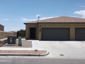 3485 Dana Grey Dr, Unit A in El Paso, TX - Building Photo